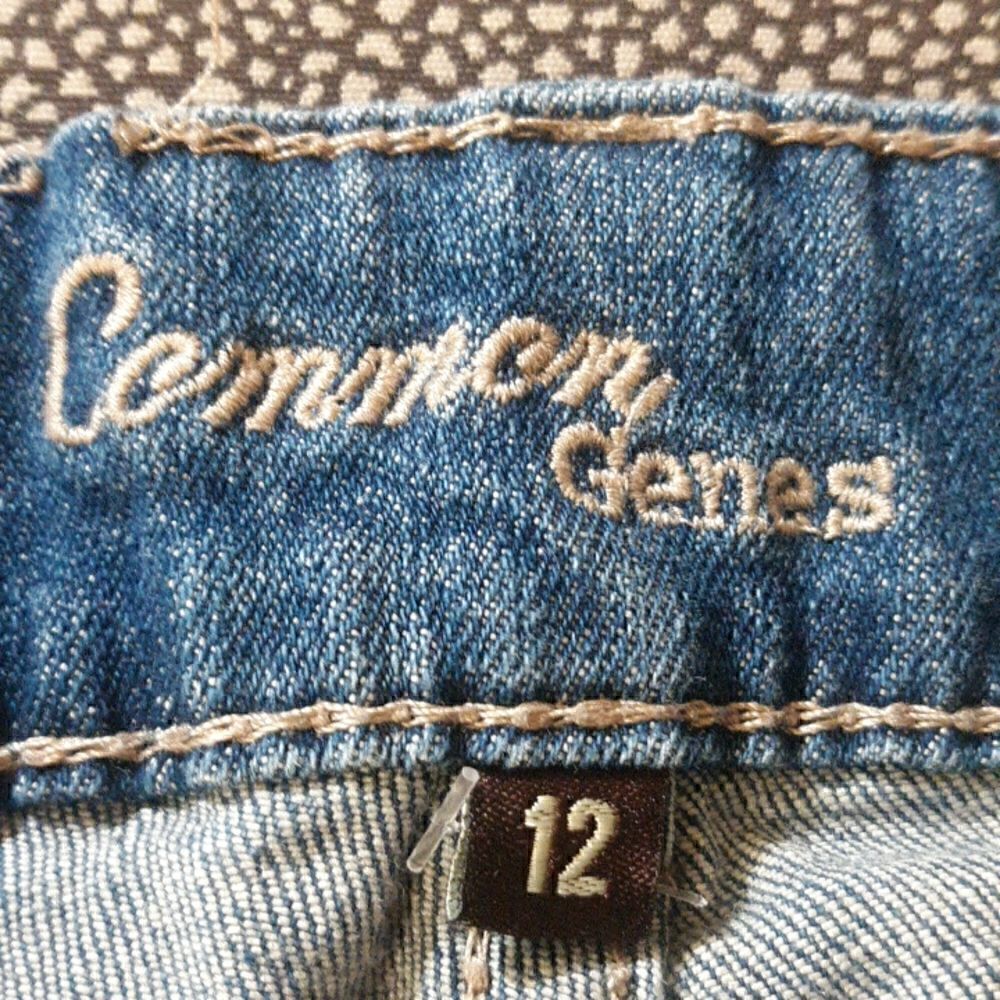 Capris, by Common Gene size 12 - Picture 3 of 11